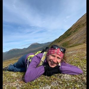 Meet your Posher, Deven